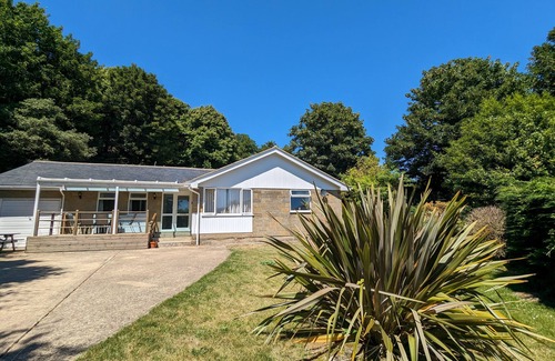 Ventnor Cottage | Baltija - a bungalow that sleeps 6 guests in 4 bedrooms