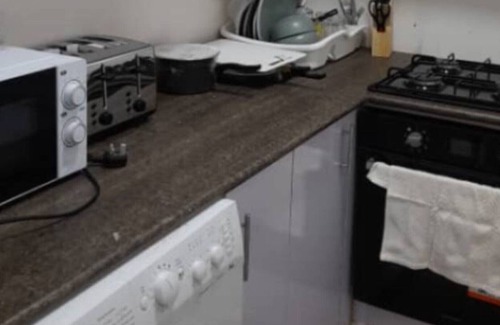 West Coast Division House | Bambino Guest House