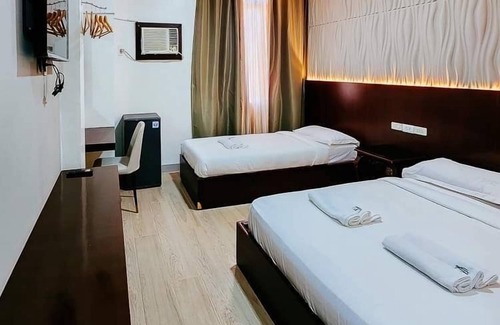 Dipolog Hotel | Bamboo Garden Business Inn