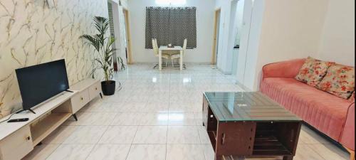 Aundh Apartment | Bamboo Stays Pastel 3bhk near Balewadi Hi-St Baner