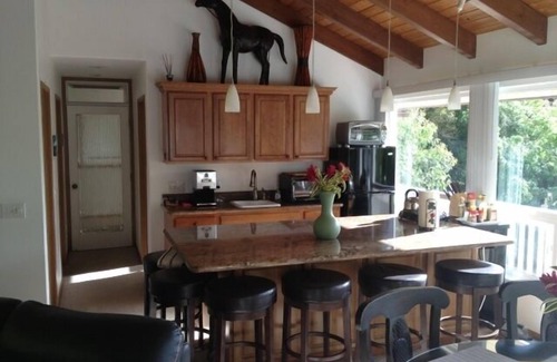 Pauwela Apartment | Bamboo Valley Inn 2BR/1BA Permitted