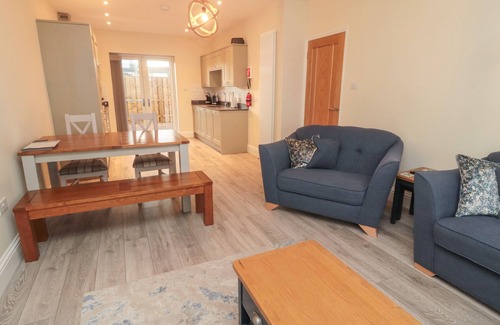 Bamburgh House | BAMBURGH DUNES, pet friendly, country holiday cottage in Seahouses