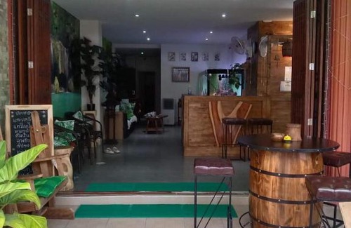 Cha-am House | Ban Por Fai