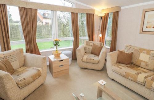 Brynteg House | Banadlen Lodge