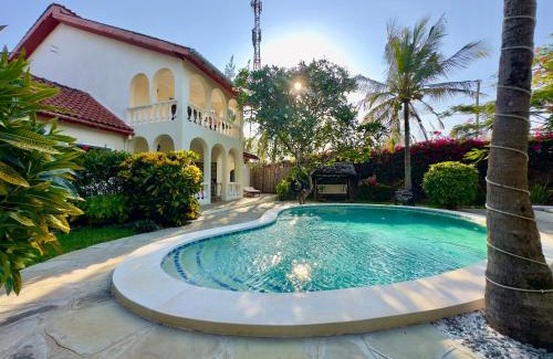 Watamu House | Banana Villas