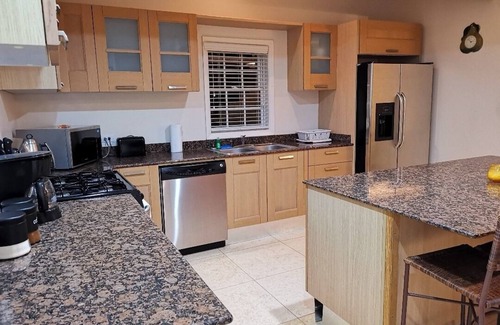 Jessups Village Villa | BANANAQUIT HOUSE -VILLA 1D -2BRD - Nelson Spring