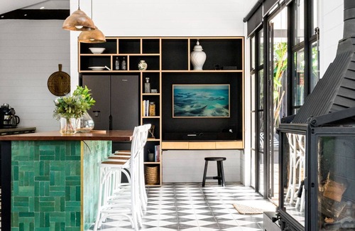 Bangalow House | Bangalla Bangalow - heritage farmhouse with pool