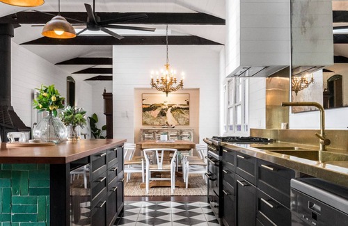 Bangalow House | Bangalla Bangalow - heritage farmhouse with pool