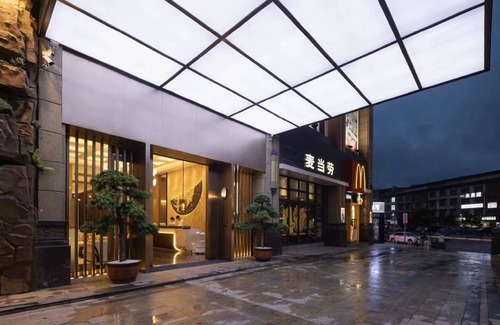 Jinping Qu Apartment | banjingjiudian