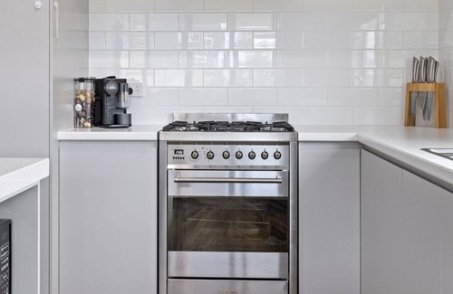 Kalkite House | Banksia 15 3 bedroom house with wood outdoor sauna