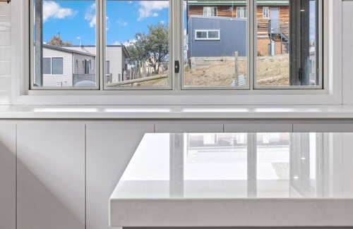 Kalkite House | Banksia 15 3 bedroom house with wood outdoor sauna