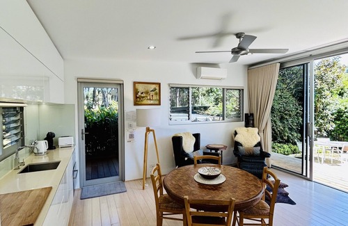 Burnside Villa | Banksia Luxury Villa