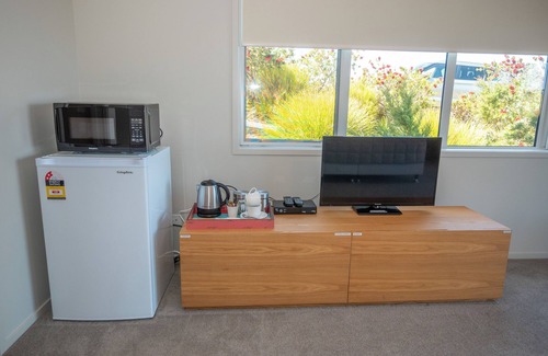 Karkari Peninsula Cottage | Banyan Units - Karikari Holiday Apartment