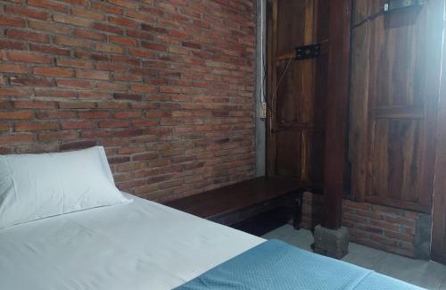 Bangunjiwo House | Banyu Kasongan Homestay