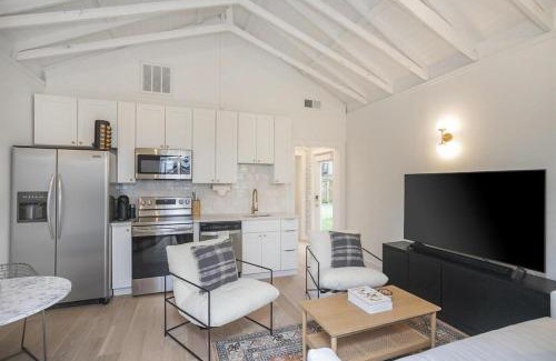 Eastwood Apartment | Bao Haus