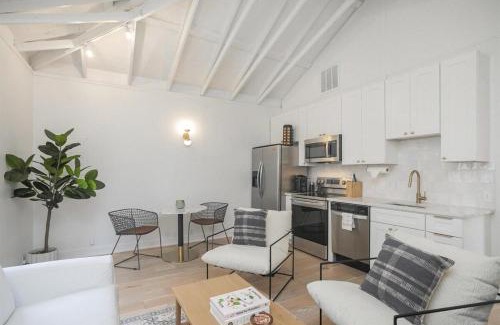 Eastwood Apartment | Bao Haus