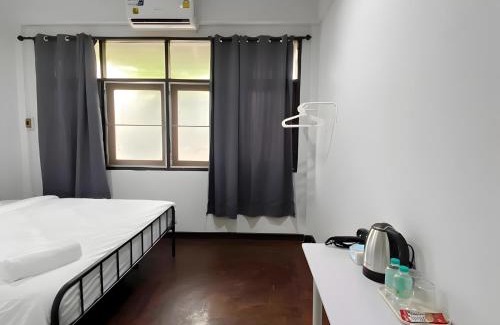 San Chao Pho Suea Apartment | BAO San Chao Pho Suea-ถนนตะนาว