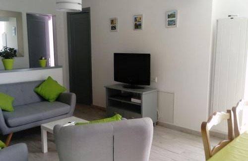Uhart-Cize Apartment | baratzean