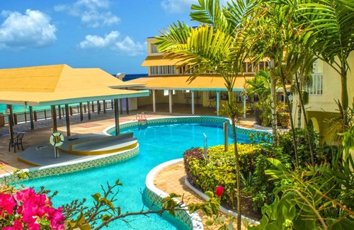 Maxwell Resort | Barbados Beach Club Resort - All Inclusive