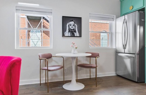 Greenwood Condo | Barbie Dream Condo - Near Restaurants, Coffee & Bar