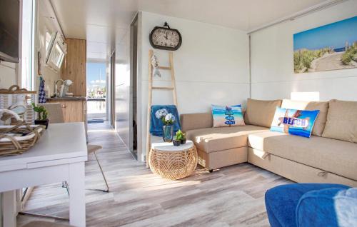 Almere Poort Boat Rental | Barbossa
