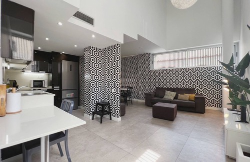 Diagonal Mar i el Front Maritim del Poblenou Apartment | Barcelona Beach | Cosy Living | Rooftop Terrace