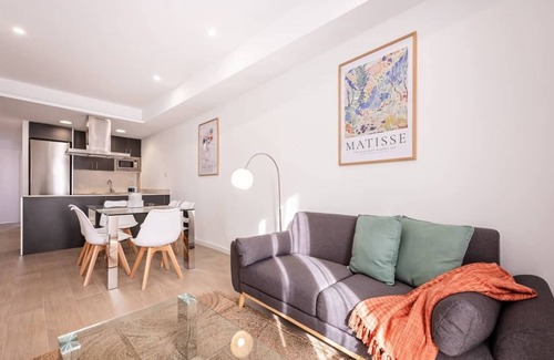 El Born Apartment | BARCELONA DOWNTOWN! Historical city center!