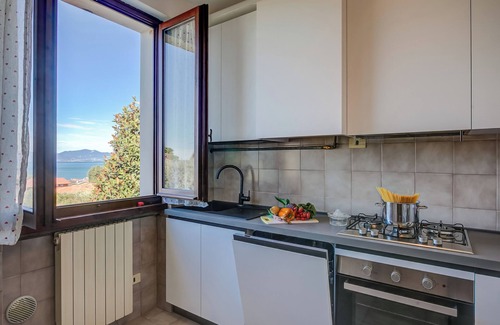 Cisano Apartment | Bardolino Garden Pool &Tennis on the lake, Bardolino, Italy