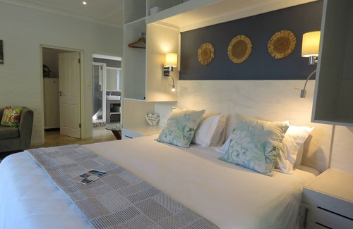 Scottburgh Bed & Breakfast | Bare Feet Retreat