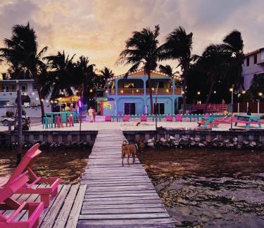 Caye Caulker Hotel | Barefoot Beach Belize