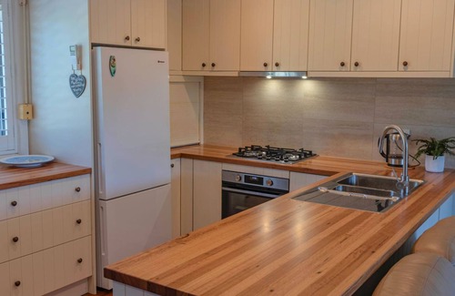 Narrawallee House | Barefoot Beach House Narrawallee