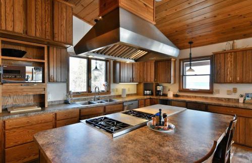 Herbster House | Bark Point Retreat