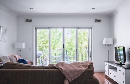 Castlemaine House | Barkers Run Terrace, Immaculately appointed, award winning and luxurious home, minutes from the cent.