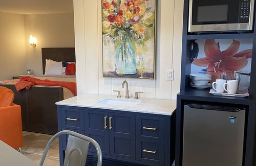 Charlottesville Apartment | Barn Studio in country setting but close to town