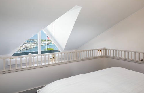 Sag Harbor Hotel | Baron's Cove