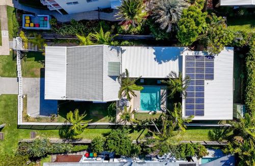 Point Arkwright House | Barra Luxe Beach House