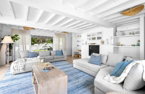Point Arkwright House | Barra Luxe Beach House