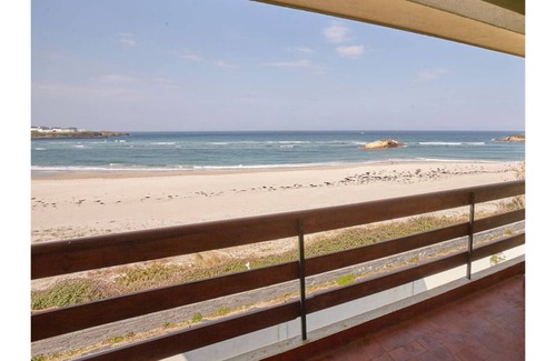 Barreiros House | Barreiros. House - Villa in 1st line of beach - Playa de Altar.