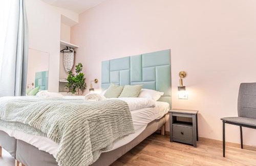 Funfhaus Apartment | Barrier-Free: 2 Neighboring Apt. Ideal for groups