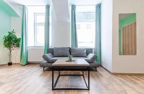 Funfhaus Apartment | Barrier-Free: 2 Neighboring Apt. Ideal for groups