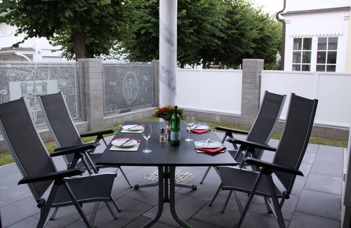 Binz Apartment | * Barrier-free apartment on the ground floor, 2 bedrooms., + Quiet location (dead end)