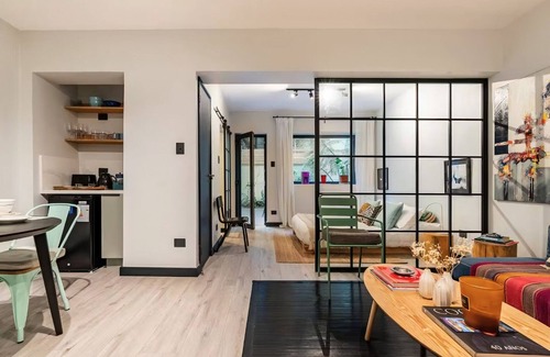 Lastarria Apartment | Barrio Lastarria - Private Courtyard
