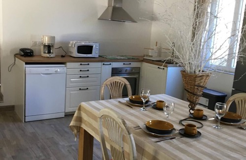 Tartonne House | Bas de Villa Tout Confort au Calme Absolu Avec Deux Chambres