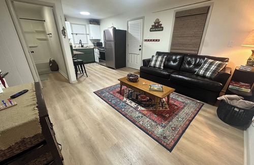 Kirksville Cottage | Base Camp Cottage