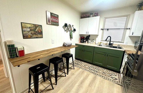 Kirksville Cottage | Base Camp Cottage