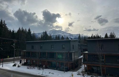 Revelstoke Apartment | Base Camp Revy!