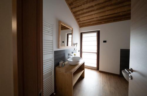 Tovo di Sant'Agata House | Base531