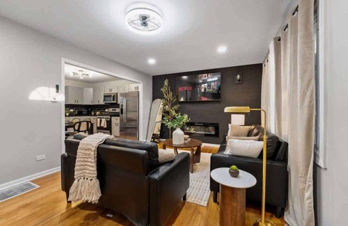 Joliet House | Basement Lounge & Games | LCP Collection