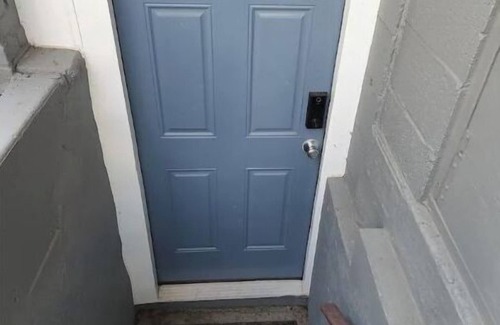 Downtown Baltimore House | BASEMENT ONLY/OWNER OCCUPIED, free parking, in Baltimore City.n