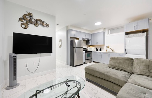 Renfrew-Collingwood House | Basement Suite in Vancouver